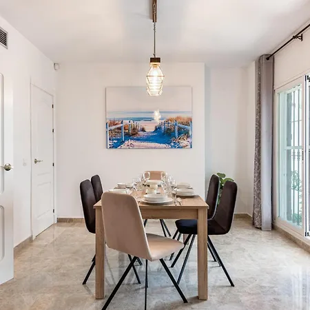 Apartment Naranjos Puerto Banus